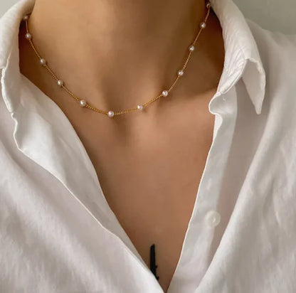 Simple Clavicle Necklace